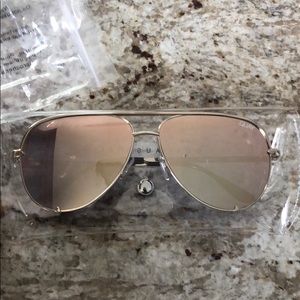 Quay Australia high key gold glasses